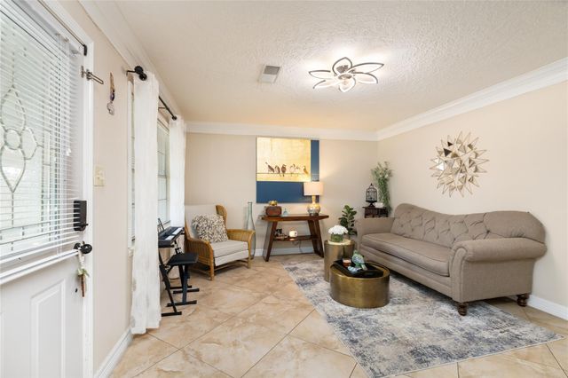 2603 Grape Lane, Pasadena, TX 77502