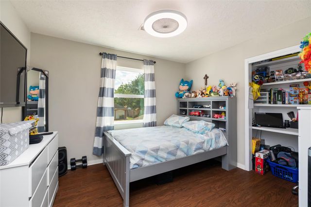 2603 Grape Lane, Pasadena, TX 77502