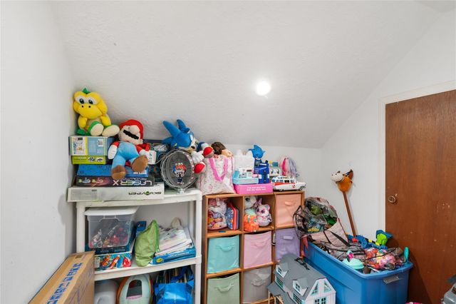 2603 Grape Lane, Pasadena, TX 77502