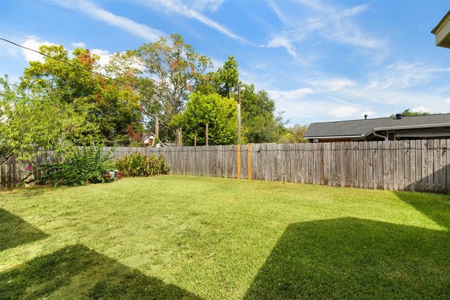 2603 Grape Lane, Pasadena, TX 77502