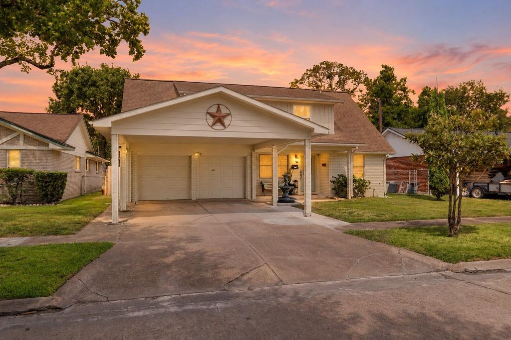 2603 Grape Lane, Pasadena, TX 77502