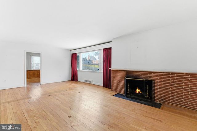 7408 WYNDALE LN, Chevy Chase, MD 20815