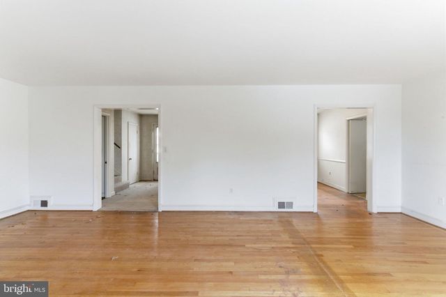 7408 WYNDALE LN, Chevy Chase, MD 20815