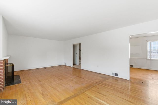 7408 WYNDALE LN, Chevy Chase, MD 20815