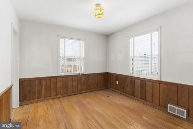 7408 WYNDALE LN, Chevy Chase, MD 20815