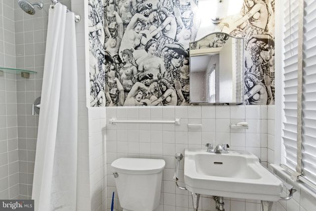 7408 WYNDALE LN, Chevy Chase, MD 20815