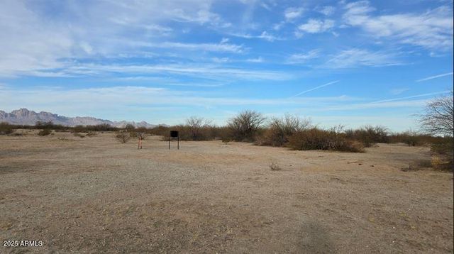 904 N 523RD Avenue 4, Tonopah, AZ 85354