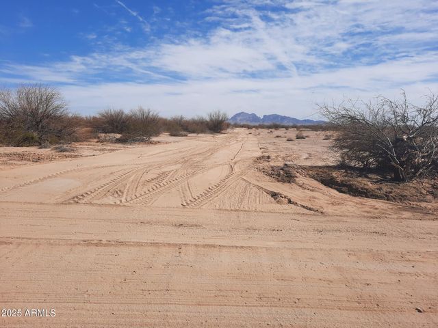 904 N 523RD Avenue 4, Tonopah, AZ 85354
