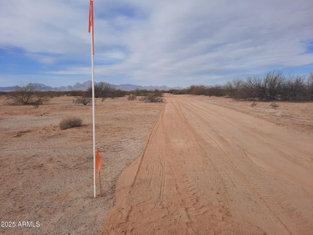 904 N 523RD Avenue 4, Tonopah, AZ 85354