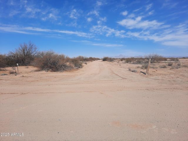 904 N 523RD Avenue 4, Tonopah, AZ 85354