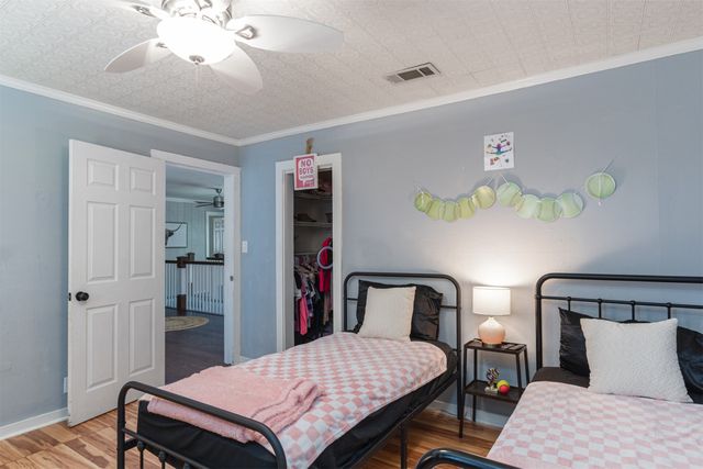 1147 Vz County Road 3417, Wills Point, TX 75169