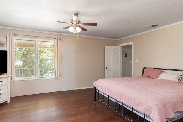 1147 Vz County Road 3417, Wills Point, TX 75169