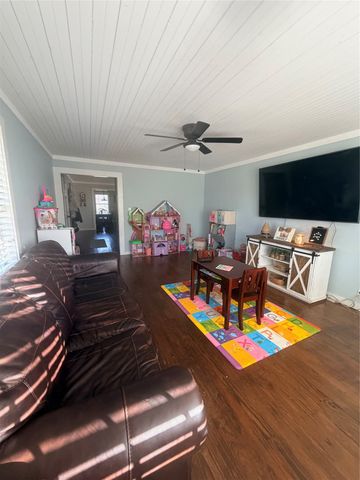 1147 Vz County Road 3417, Wills Point, TX 75169