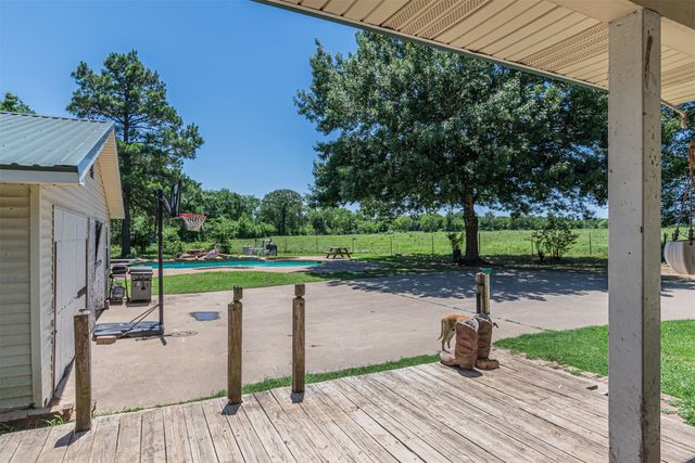 1147 Vz County Road 3417, Wills Point, TX 75169