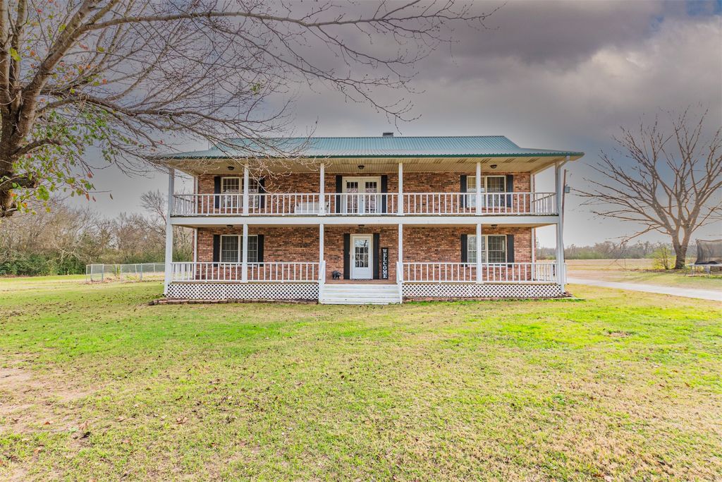 1147 Vz County Road 3417, Wills Point, TX 75169