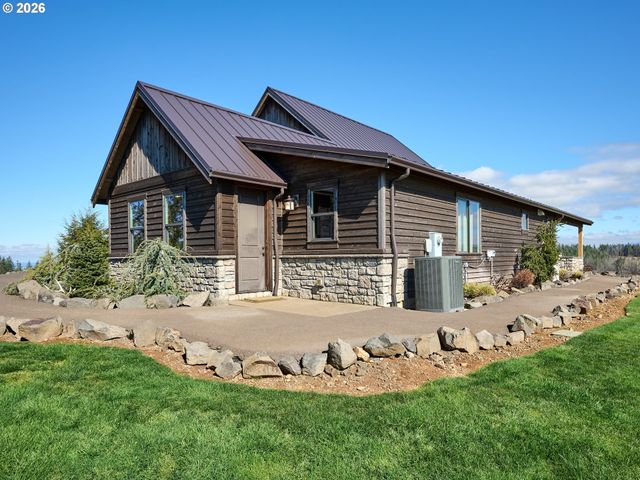 38252 S BLAIR Rd, Molalla, OR 97038