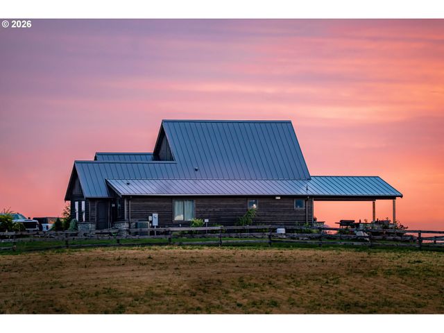 38252 S BLAIR Rd, Molalla, OR 97038