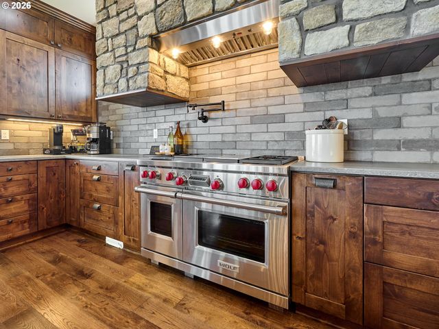 38252 S BLAIR Rd, Molalla, OR 97038