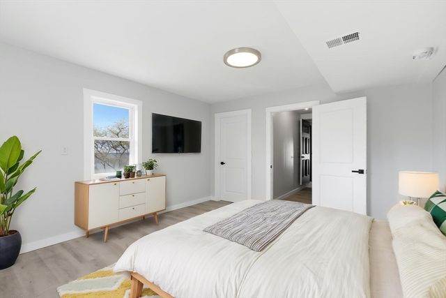 106 Rocky Hill Rd, Plymouth, MA 02360