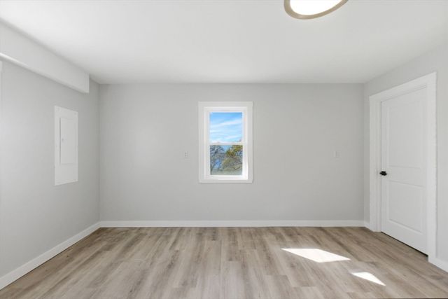 106 Rocky Hill Rd, Plymouth, MA 02360