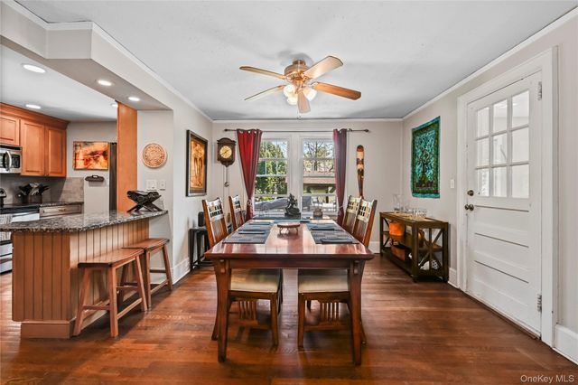 365 Old Mamaroneck Road, White Plains, NY 10605