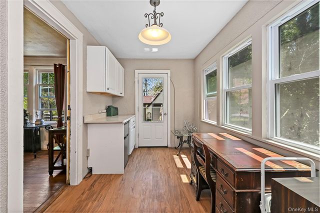 365 Old Mamaroneck Road, White Plains, NY 10605