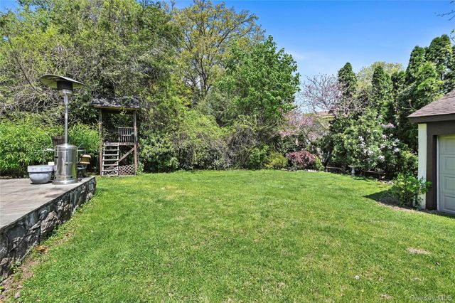 365 Old Mamaroneck Road, White Plains, NY 10605