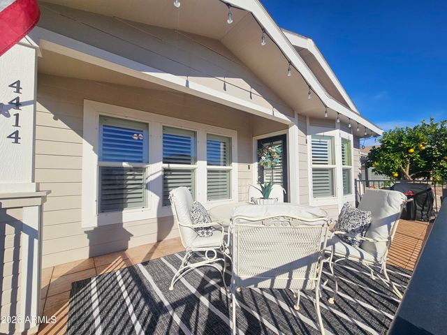 650 N Hawes Road -- 4414, Mesa, AZ 85207