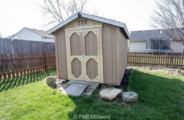 7657 Scatter Woods Lane, Indianapolis, IN 46239