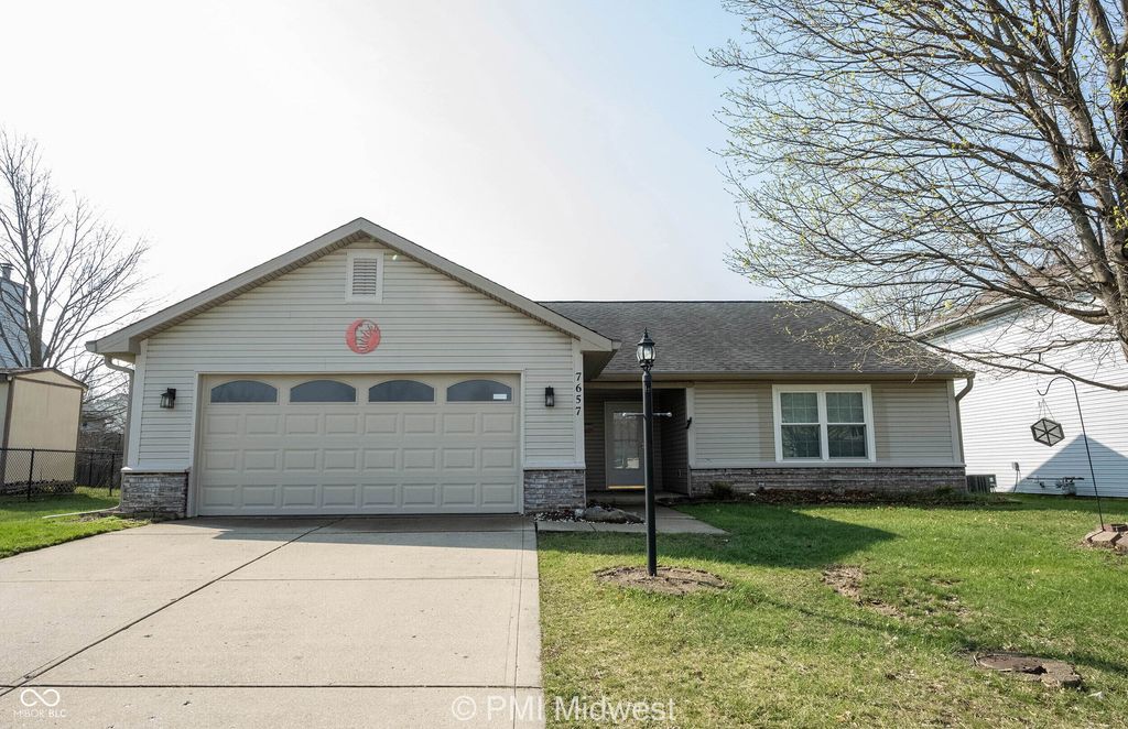 7657 Scatter Woods Lane, Indianapolis, IN 46239