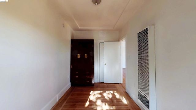 2924 Florence St, Berkeley, CA 94705