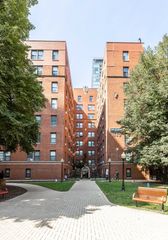 1140 N La Salle Drive 711, Chicago, IL 60610