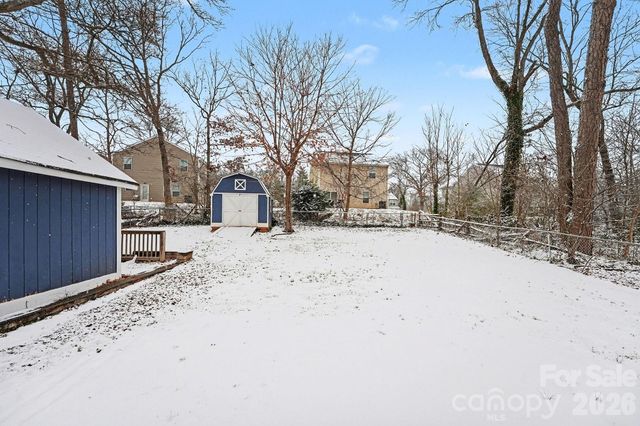 742 N Mulberry Street, Statesville, NC 28677