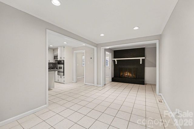 742 N Mulberry Street, Statesville, NC 28677