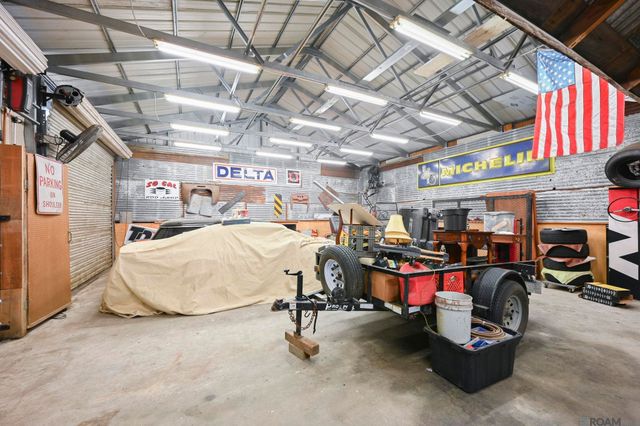 537 W Main St, Gonzales, LA 70737