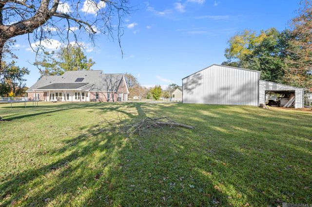 537 W Main St, Gonzales, LA 70737