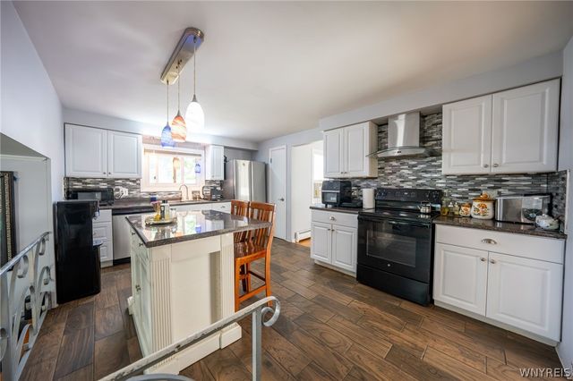 36 Cree Ton Drive, Amherst, NY 14228