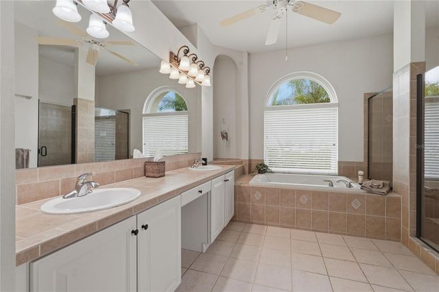 1297 KINGS WAY LANE, Tarpon Springs, FL 34688