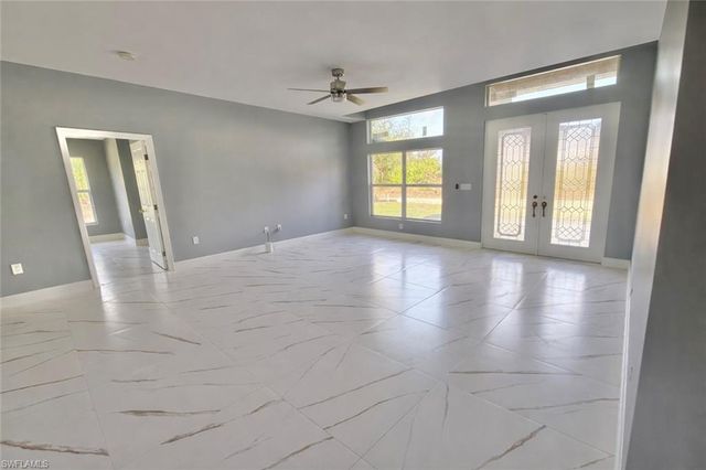 52 Paula AVE S, Lehigh Acres, FL 33976