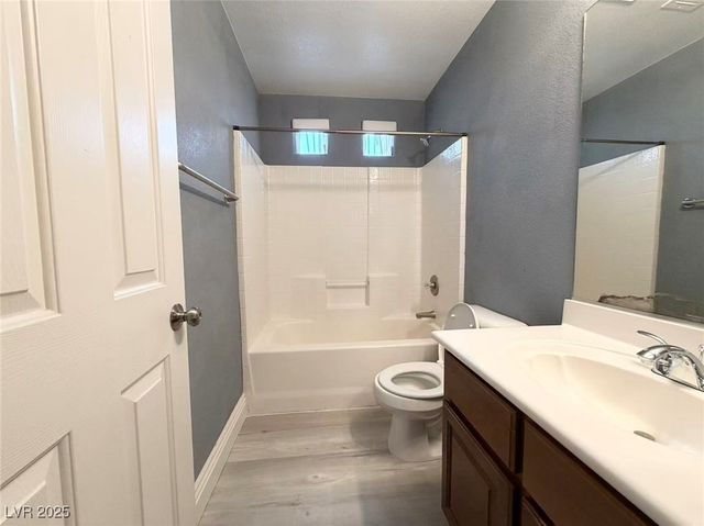 1741 Spotted Wolf Avenue, Las Vegas, NV 89123