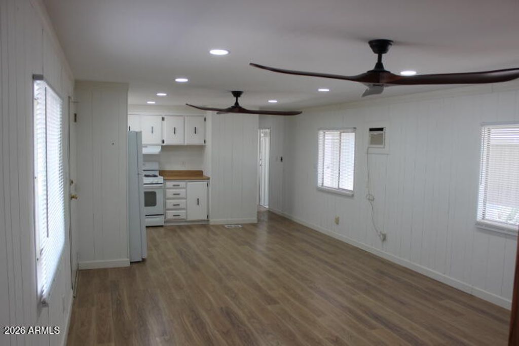 Image 11 of property listing at 303 S Recker Road 50, Mesa, AZ 85206