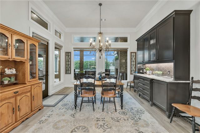 1201 Quarry Oaks Drive, College Station, TX 77845