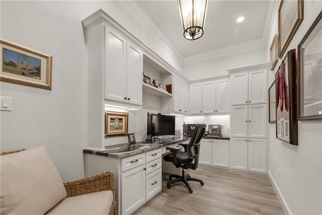 1201 Quarry Oaks Drive, College Station, TX 77845