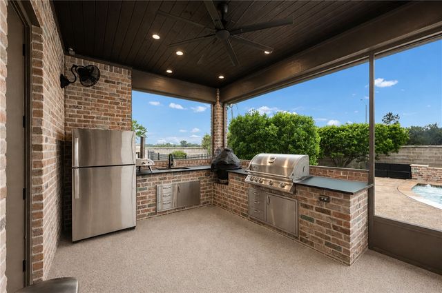 1201 Quarry Oaks Drive, College Station, TX 77845