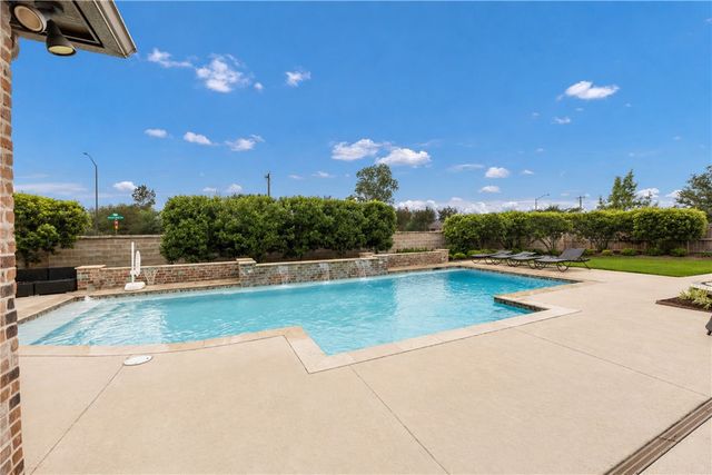 1201 Quarry Oaks Drive, College Station, TX 77845