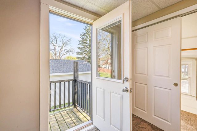 168 GRUENWALD AVENUE, Neenah, WI 54956