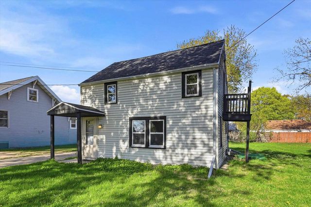 168 GRUENWALD AVENUE, Neenah, WI 54956