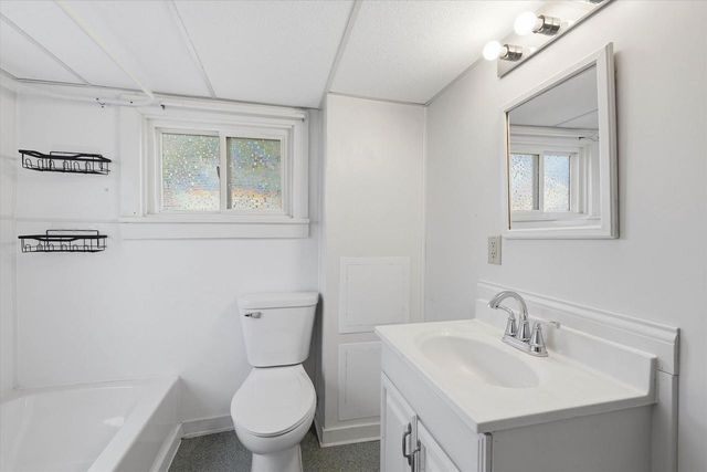 168 GRUENWALD AVENUE, Neenah, WI 54956