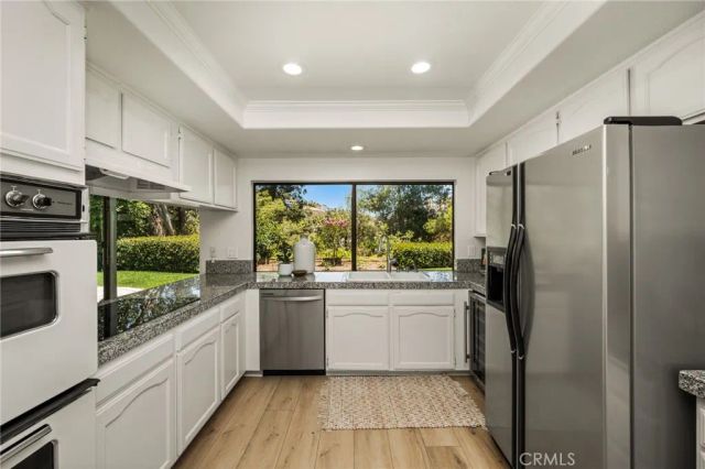 1281 Country Hills, North Tustin, CA 92705