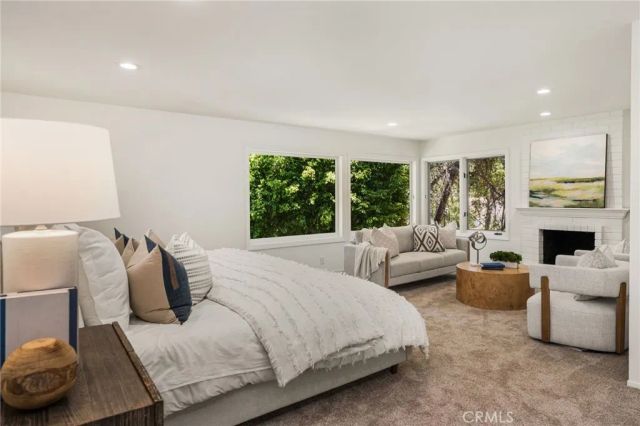 1281 Country Hills, North Tustin, CA 92705